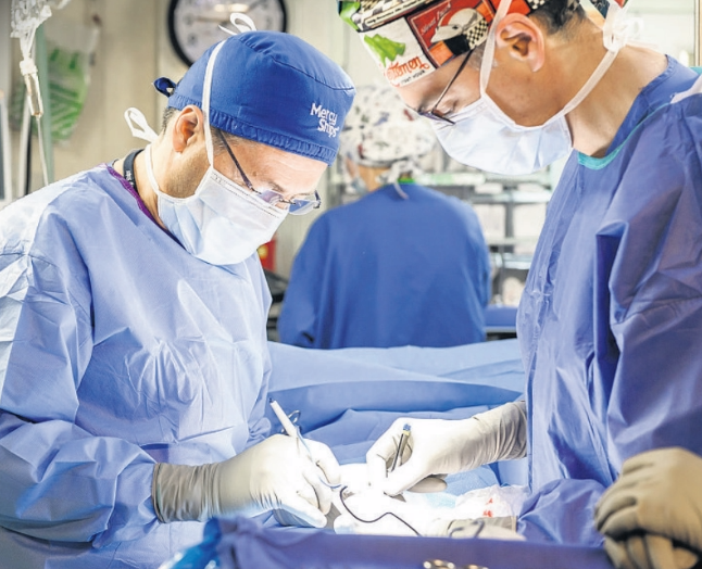 Operation nach westlichen Standards auf der «Africa Mercy»