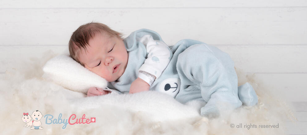 jaron noah bg
