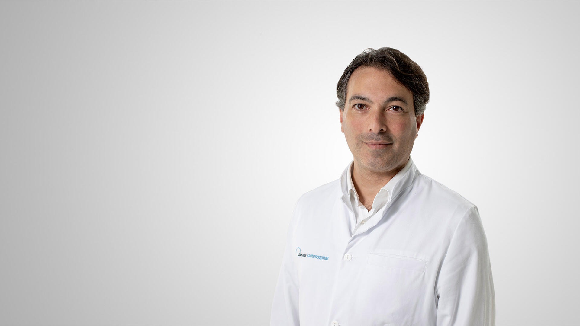 hakimi maani webseiteportraitbreit