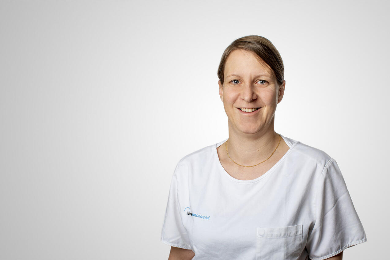 schaerli mirjam webseiteportraitbreit