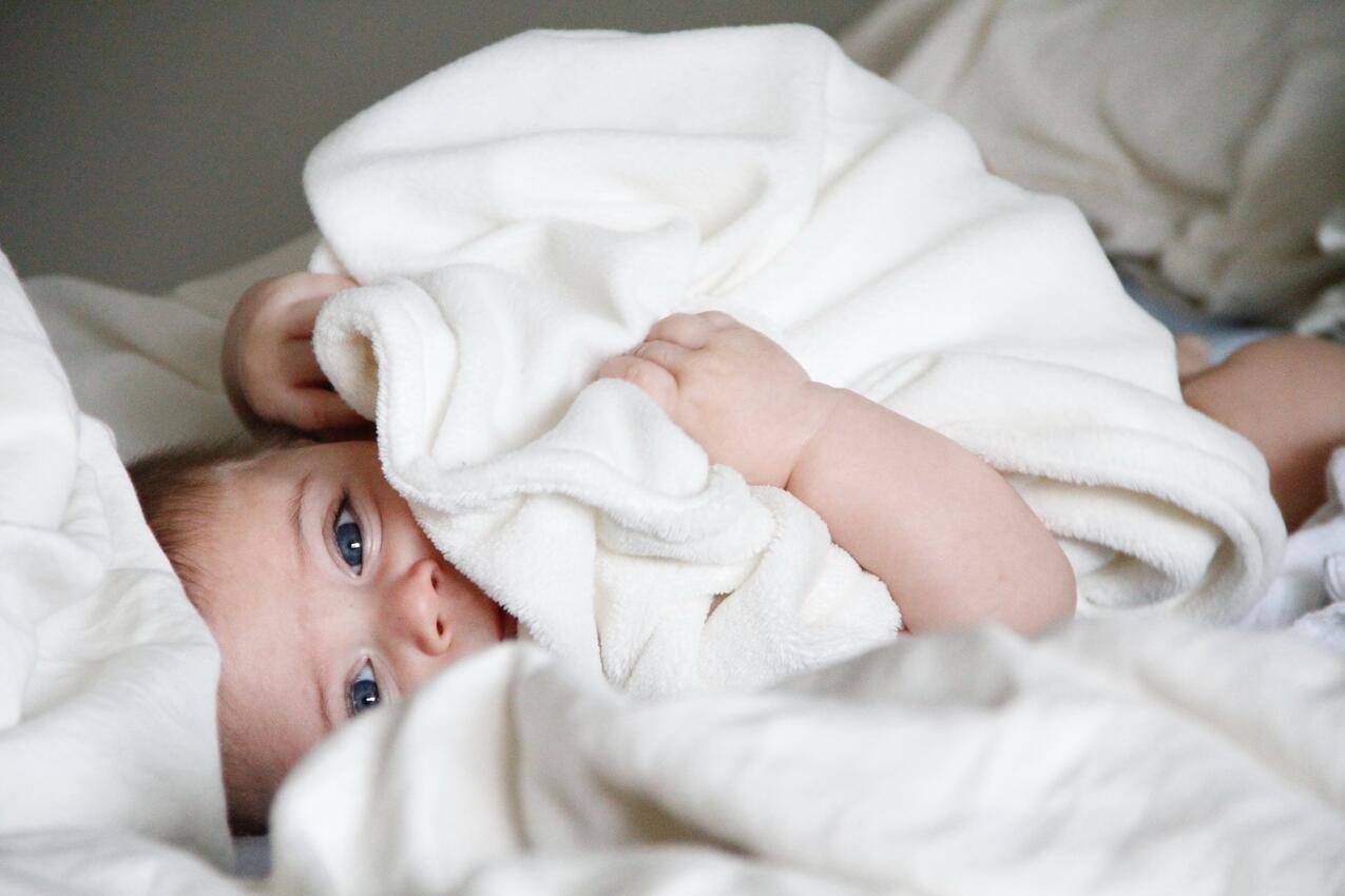 Baby strahlt