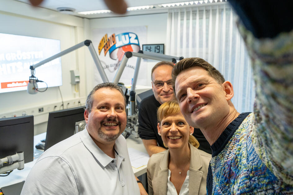 Komiker Dr. Fabian Unteregger on Dr. Schnodder & Co