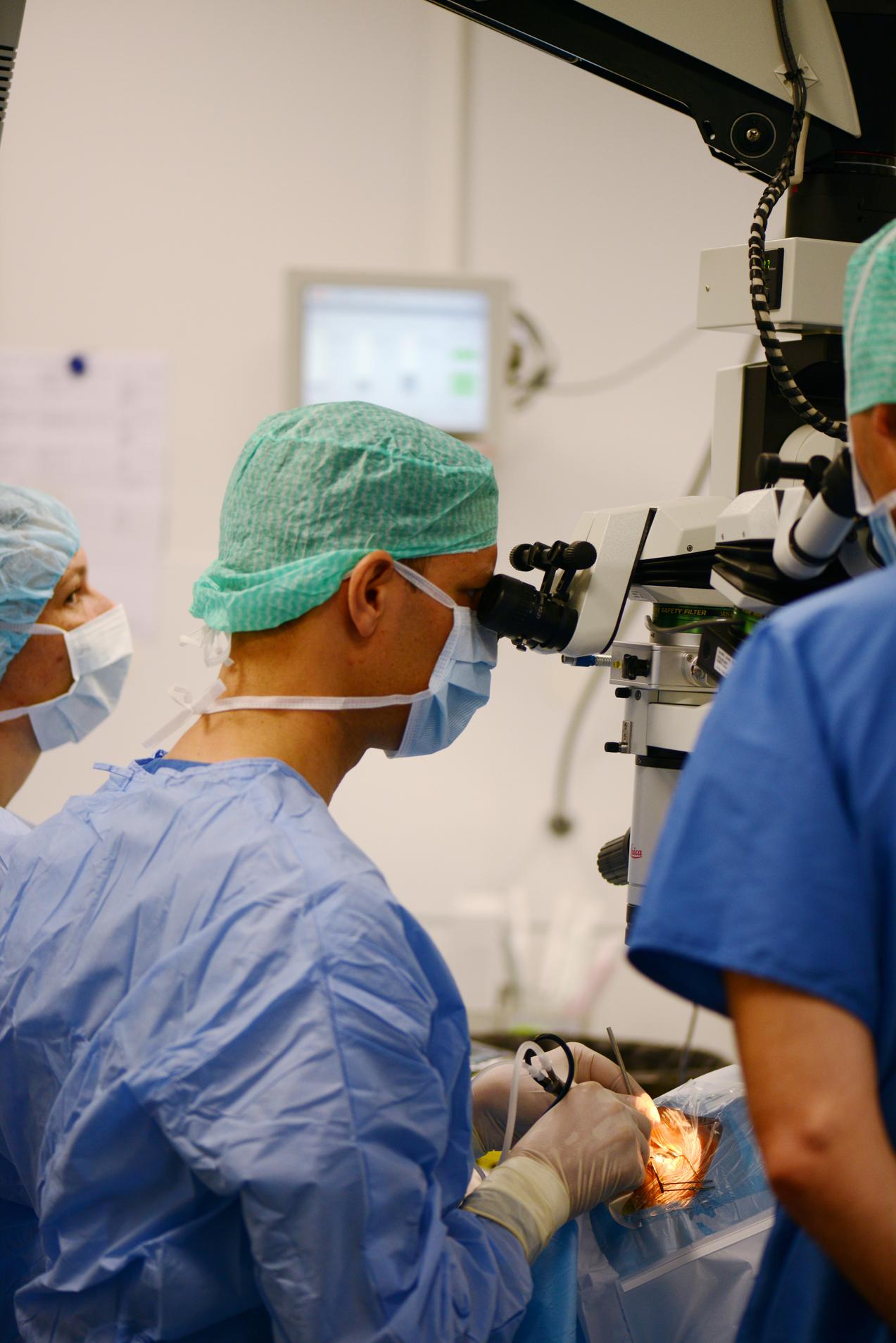 neue linse vereinfacht augen op luzerner kantonsspital